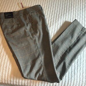 Tommy Hilfiger Slacks Size 8 NWT